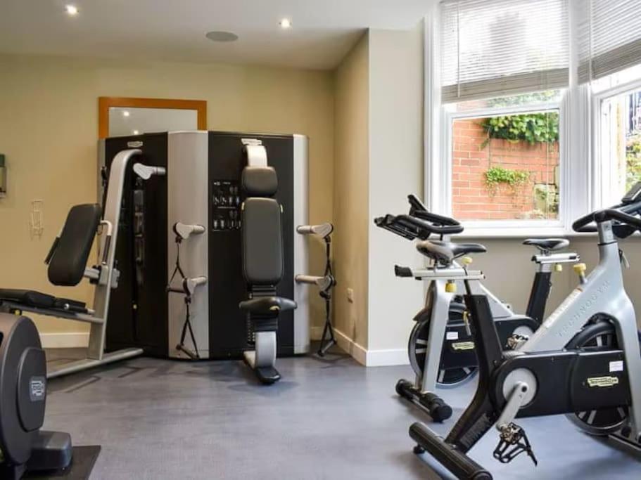 Strathmore Apt Scarborough, Pool, Gym, Parking Exterior foto